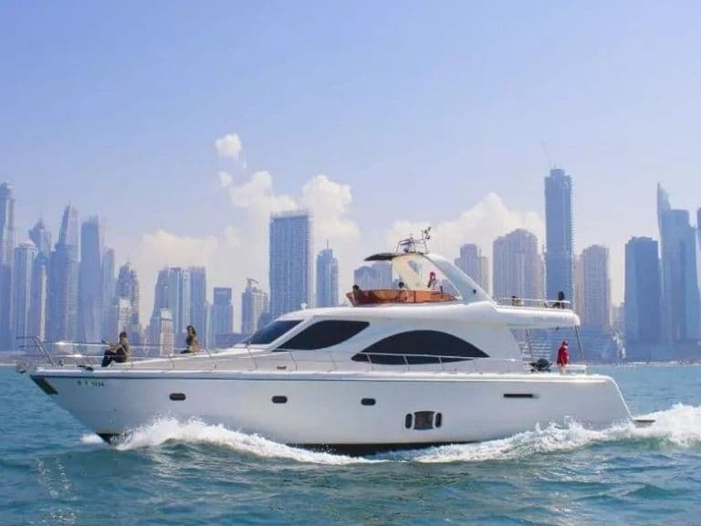 Sharing Yacht Lunch Tour, photo 2