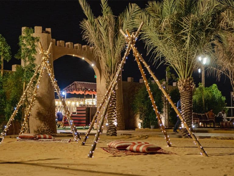 Platinum Desert Safari with  BBQ Dinner and Entertainment
